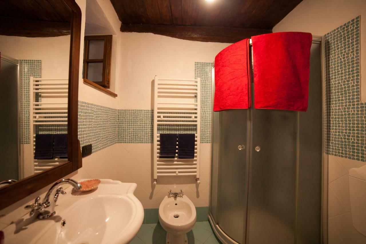 Апартаменты La Vecchia Casa Rosa Каннеро-Ривьера Экстерьер фото